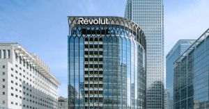Revolut îşi deschide sediul global la Londra şi vizează 100 de milioane de clienţi la nivel mondial